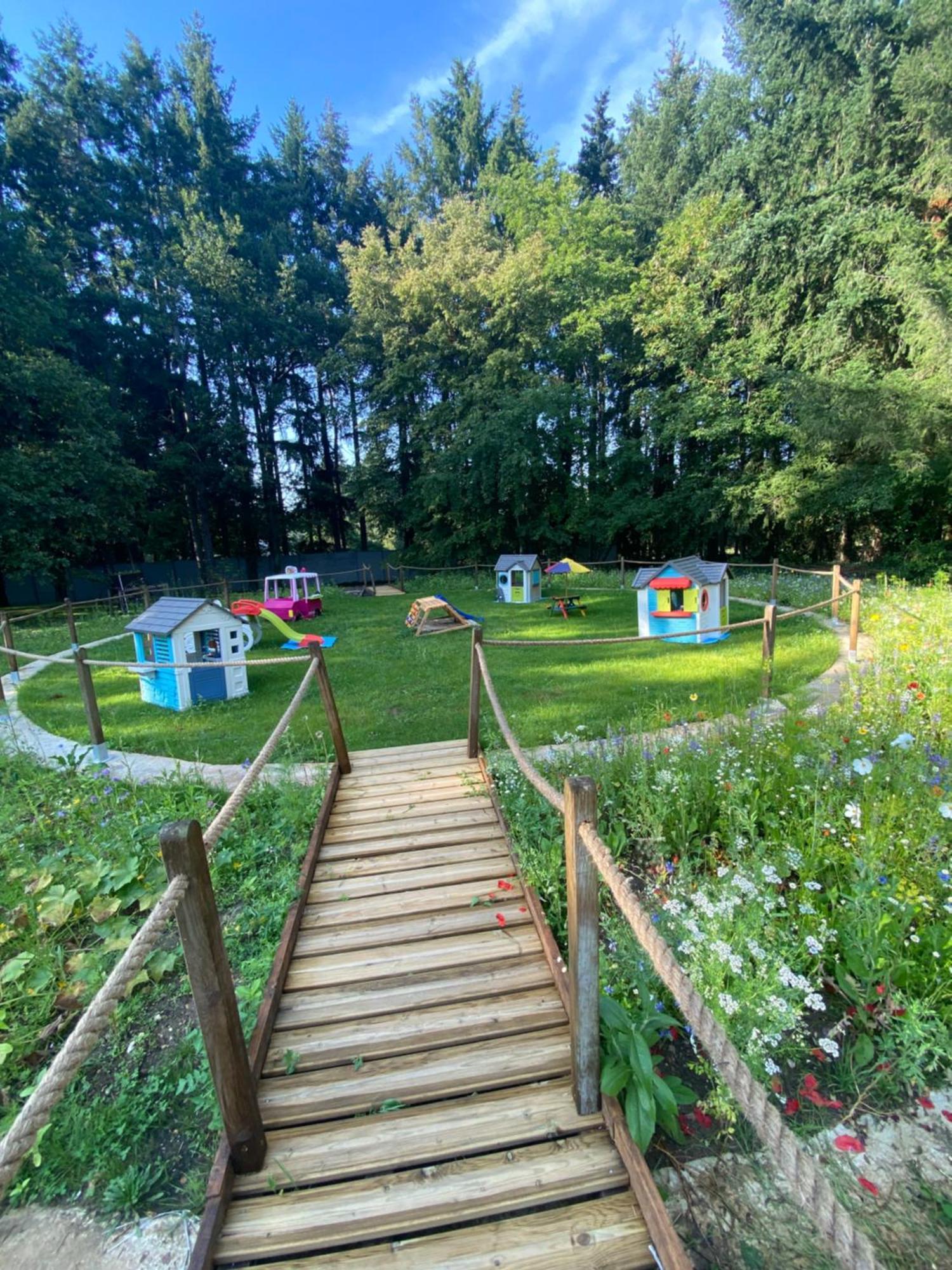 Maison Dans Parc Prive, Sports Et Loisirs Proche Golf Du Coudray Montceaux 勒库德雷·蒙特考克斯 外观 照片